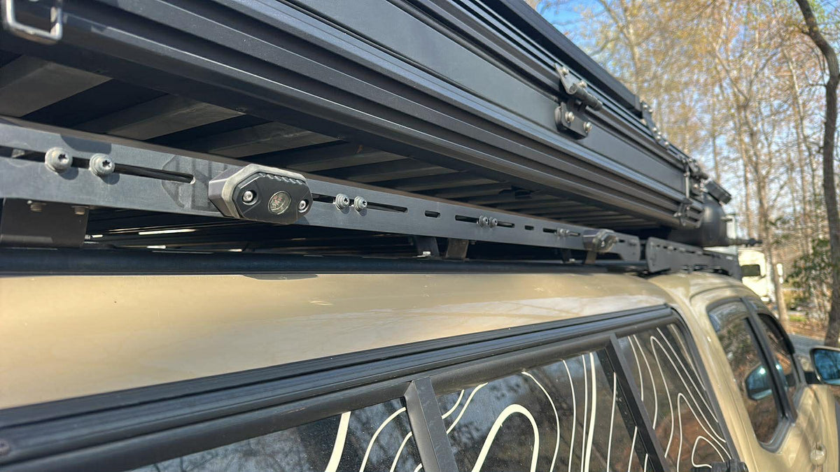 4WDKing Rock Light Bracket - 30 Degrees